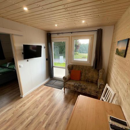 Tinyhaus #1 Huelben - Ortsrand - Kostenlose Parkplaetze Hulben Extérieur photo